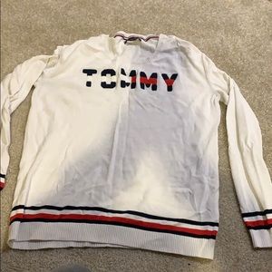 Tommy Hilfiger sweater